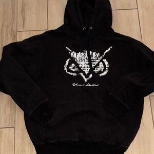 Black Men's Hoodie with Owl Design